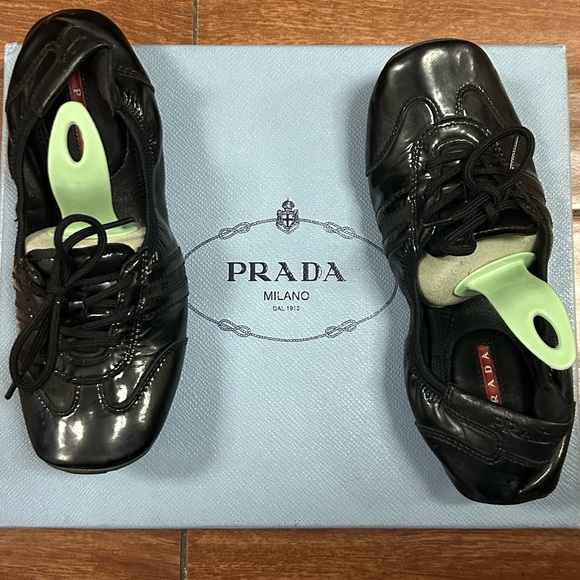 π₯PRADA 35 Black Scrunch Ballet Flats
Size: EU 35 (Approx. US 5) style # 3E 4360 - Picture 14 of 15